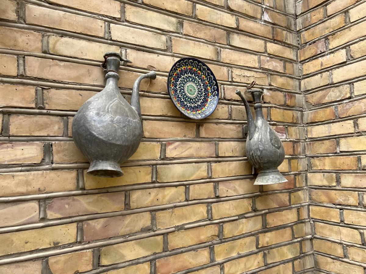 Shaxruza Shahzoda Guest House Бухара Екстер'єр фото