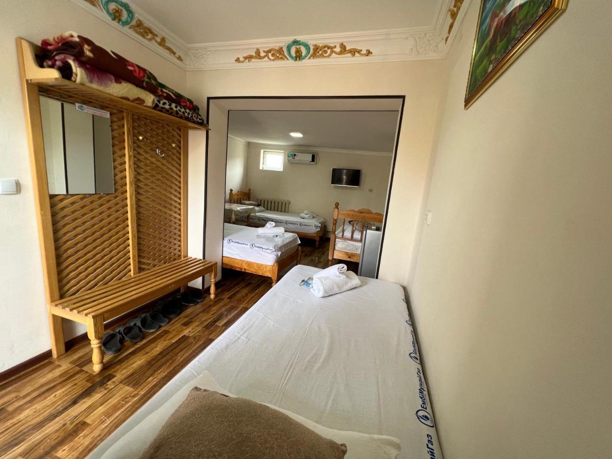 Shaxruza Shahzoda Guest House Бухара Екстер'єр фото